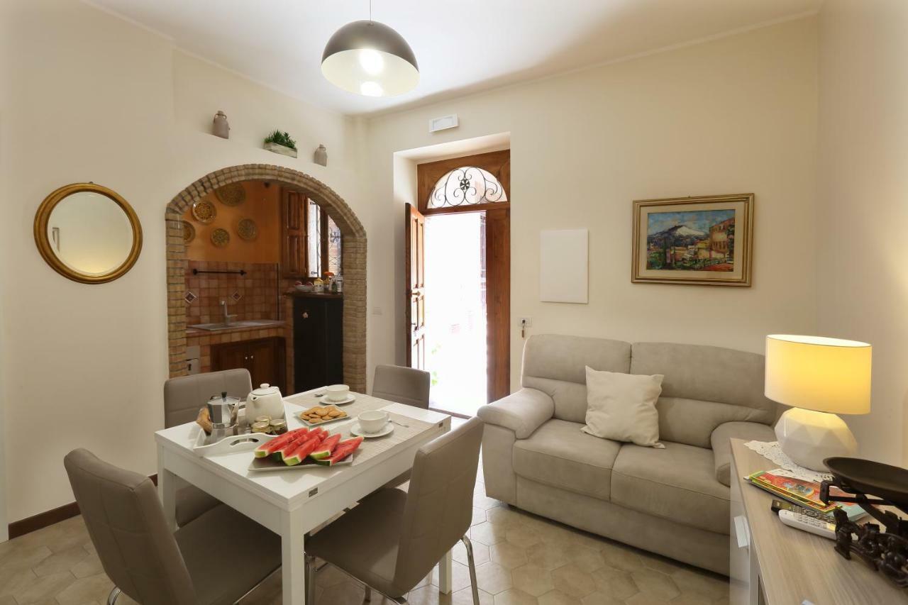 Trinacria House Appartement Taormina Buitenkant foto