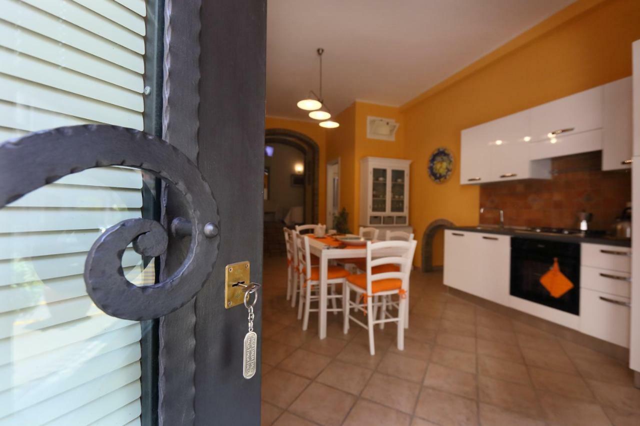 Trinacria House Appartement Taormina Buitenkant foto